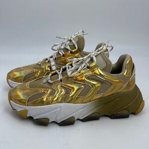 ASH ADDICT SNEAKERS Metallic Gold